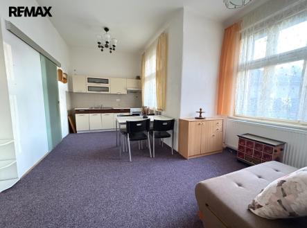 Pronájem bytu, 2+1, 47 m²