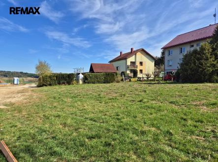 Prodej pozemku pro bydlení, 1 073 m²