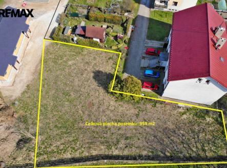 Prodej pozemku pro bydlení, 1 073 m²