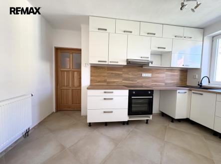 Pronájem bytu, 3+1, 64 m²
