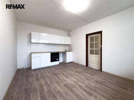Pronájem bytu, 2+kk, 42 m²