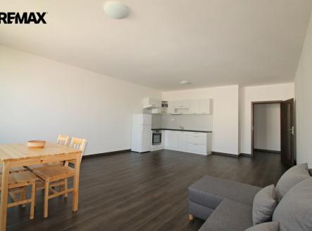 Pronájem bytu, 2+kk, 73 m²