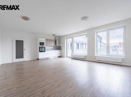 Pronájem bytu, 1+kk, 55 m²