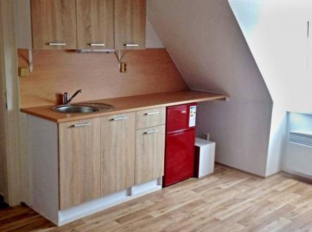 Pronájem bytu, 1+kk, 22 m²