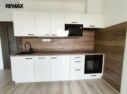 Pronájem bytu, 1+kk, 29 m²