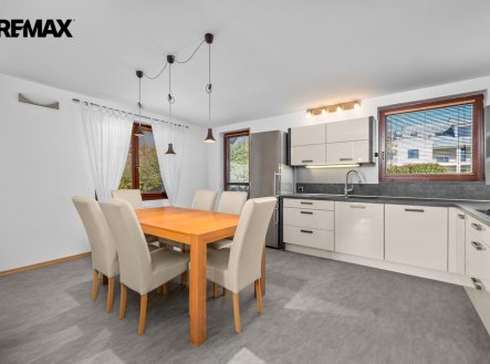 Prodej bytu, 5+1, 601 m², České Budějovice – náhled fotky 3