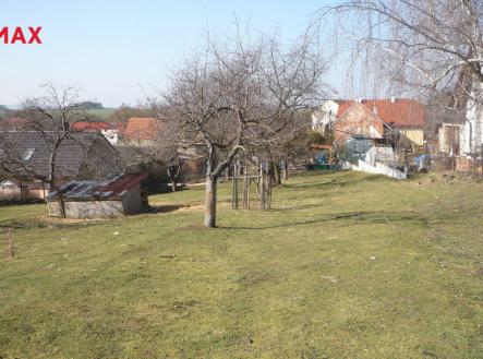 Prodej - pozemek pro bydlení, 1 642 m²