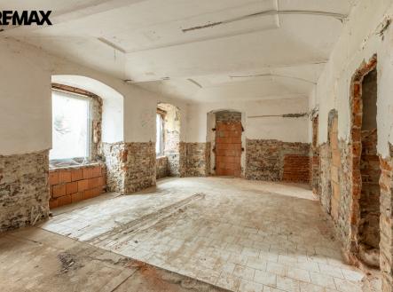 Prodej nájemního domu, 404 m²