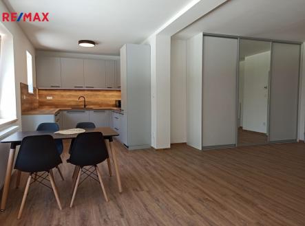 Prodej bytu, 2+kk, 62 m²