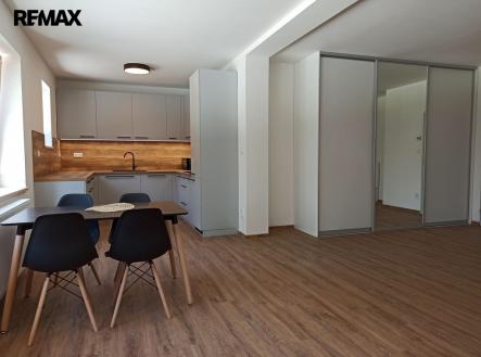 Prodej bytu, 2+kk, 62 m²