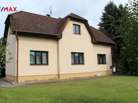 Prodej - dům/vila, 131 m²