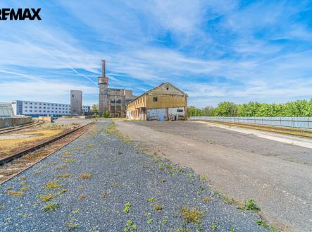 Pronájem skladovací prostor, 1 000 m²