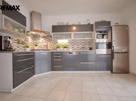 Prodej nájemního domu, 200 m²