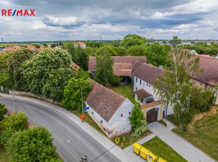 Prodej - zemědělský objekt, 6 451 m²