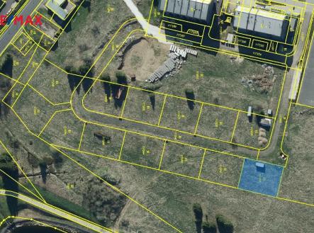 Prodej - pozemek pro komerční výstavbu, 700 m²