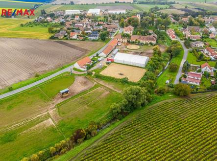 Prodej zemědělského objektu, 12 480 m²