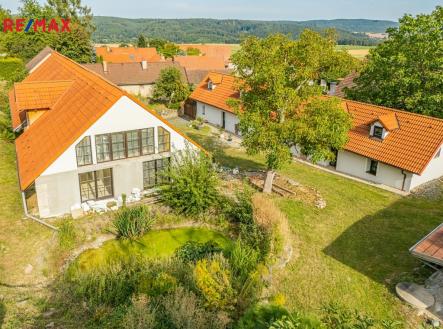 Prodej domu/vily, 681 m²