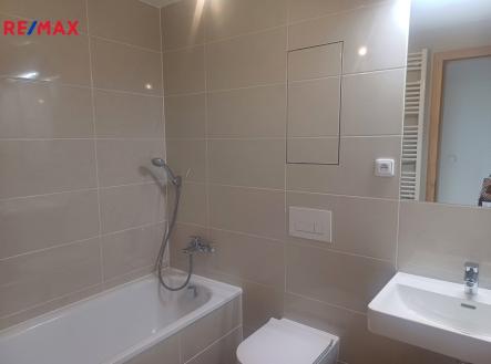 Pronájem bytu, 2+kk, 64 m²