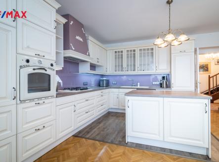 Prodej domu/vily, 352 m²