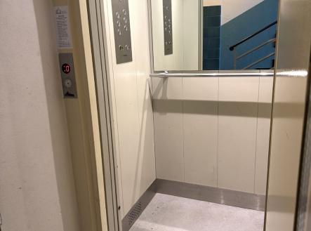 Pronájem bytu, 3+kk, 92 m²