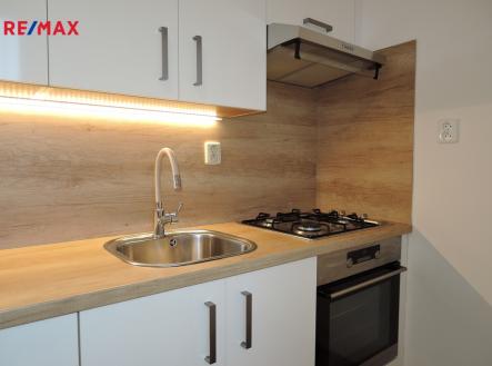 Pronájem bytu, 2+1, 49 m²