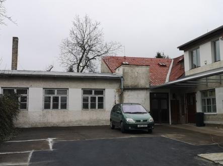 Pronájem výrobní prostor, 400 m²