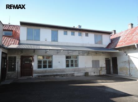 Pronájem výrobní prostor, 400 m²