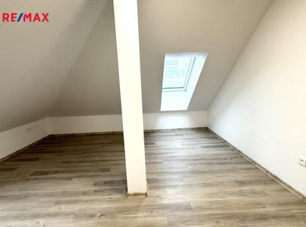 Pronájem bytu, 2+kk, 39 m²