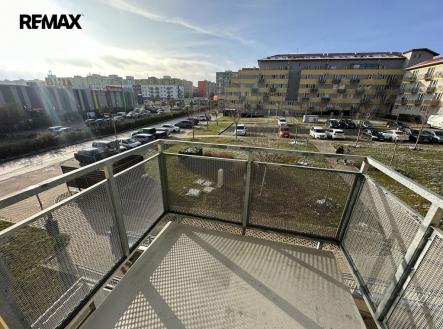 Pronájem bytu, 3+kk, 72 m²