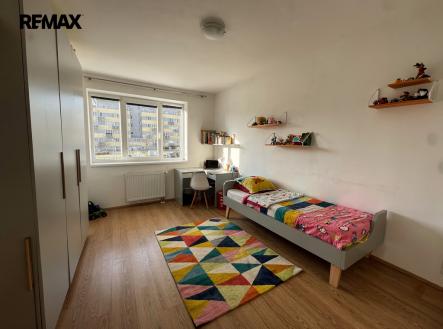 Pronájem bytu, 3+kk, 72 m²