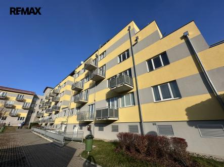 Pronájem bytu, 3+kk, 72 m²
