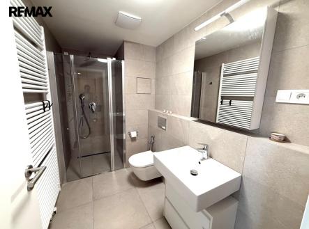 Pronájem bytu, 2+kk, 51 m²