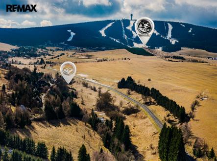 Prodej pozemku pro bydlení, 2 335 m²