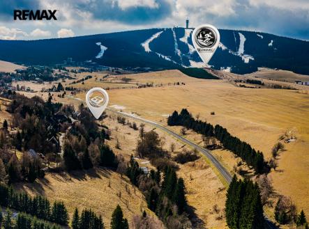 Prodej pozemku pro bydlení, 2 335 m²