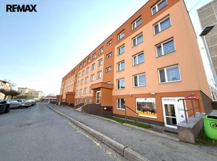 Pronájem bytu, 2+kk, 42 m²