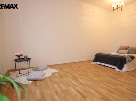 Pronájem bytu, 1+kk, 34 m²