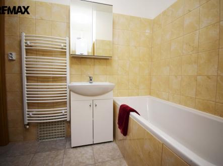 Pronájem bytu, 3+1, 75 m²