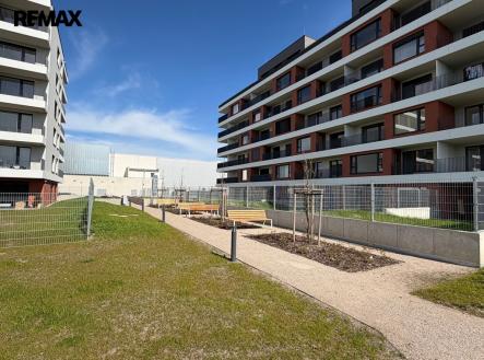 Pronájem bytu, 2+kk, 65 m²