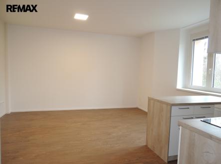 Pronájem bytu, 2+kk, 38 m²