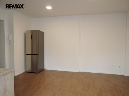 Pronájem bytu, 2+kk, 38 m²