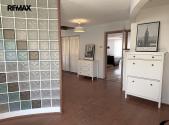 Pronájem bytu, atypický, 137 m²