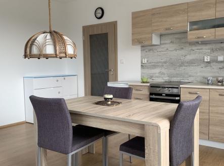 Pronájem bytu, 1+kk, 51 m²