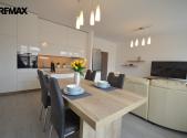 Pronájem bytu, 3+kk, 100 m²