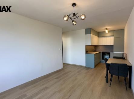 Pronájem bytu, 2+kk, 43 m²