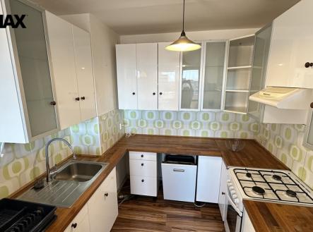 Pronájem bytu, 1+kk, 40 m²