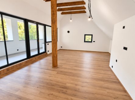 Prodej domu/vily, 96 m², Mladé Buky – náhled fotky 4