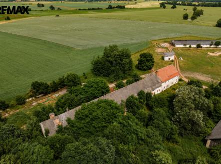 Prodej zemědělského objektu, 978 m²