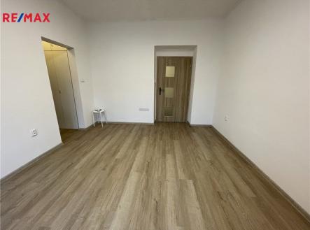 Pronájem bytu, 2+kk, 46 m²