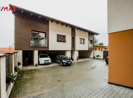 Prodej kanceláře, 214 m²