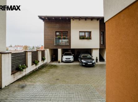 Prodej kanceláře, 214 m²